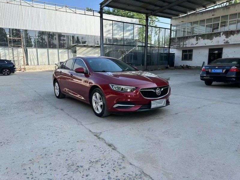 徐州18年别克君威3