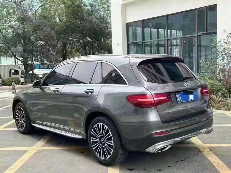 深圳19年奔驰GLC2