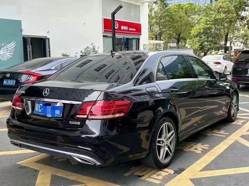 深圳15年奔驰E7