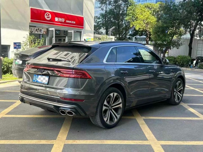 深圳20年奥迪Q84