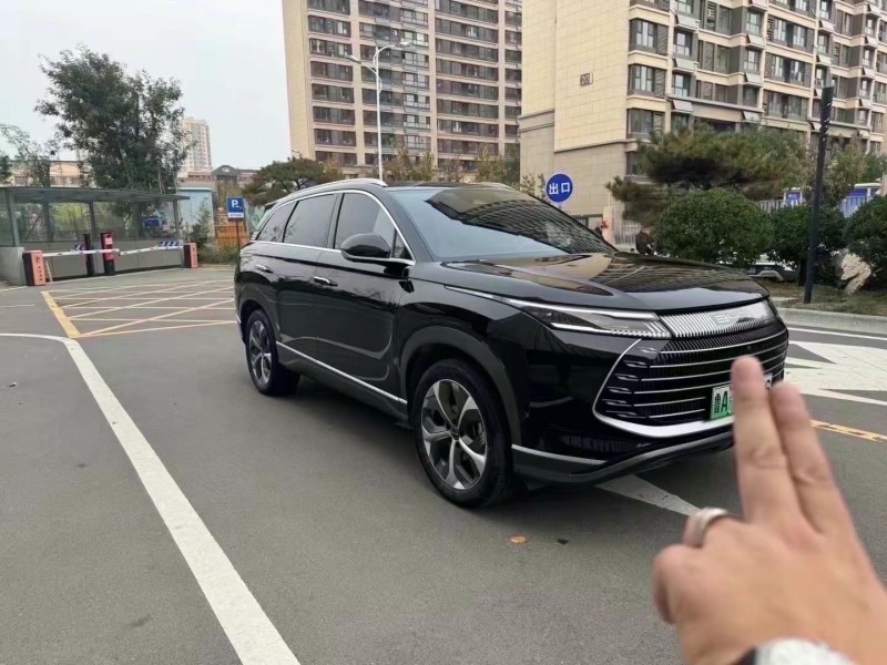 济宁23年比亚迪护卫舰3