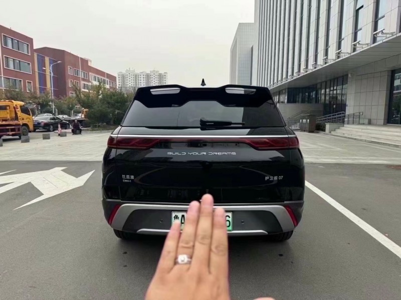 济宁23年比亚迪护卫舰9