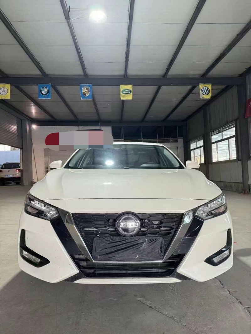 濰坊21年日產軒逸1
