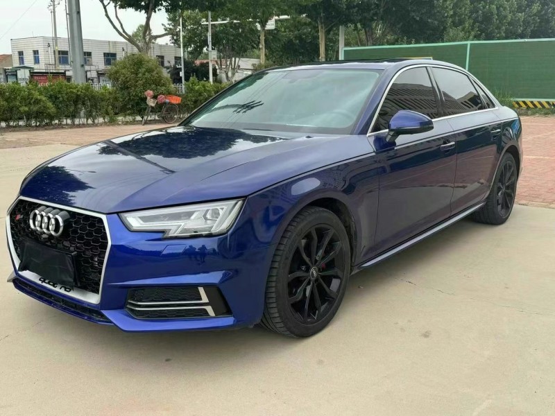 青岛18年奥迪A4L3