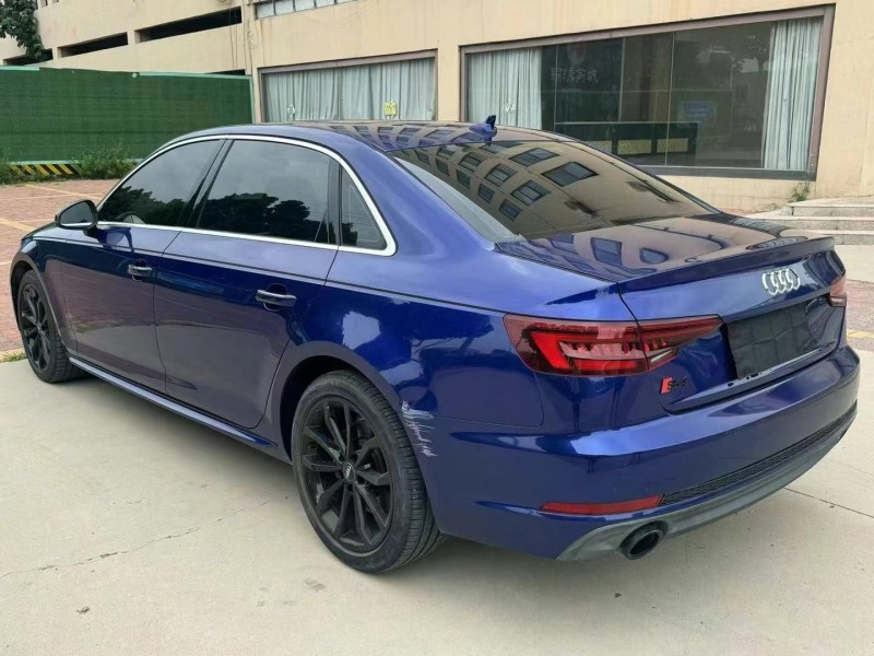 青岛18年奥迪A4L7