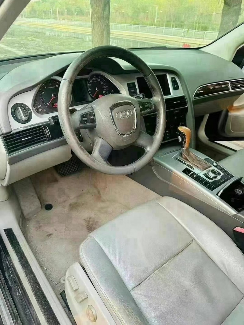 青岛12年奥迪A6L5