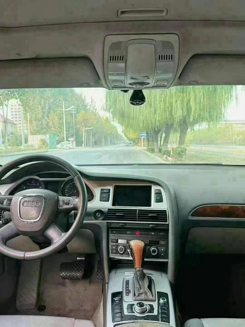 青岛12年奥迪A6L6