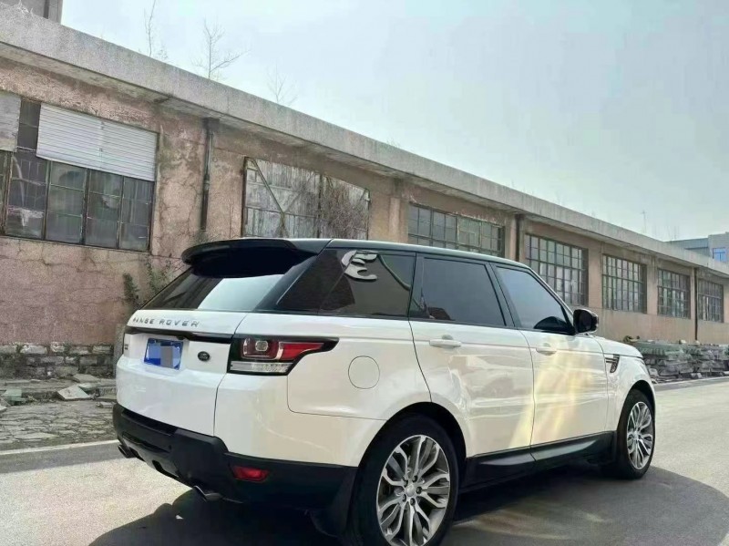 青岛15年路虎揽胜运动7