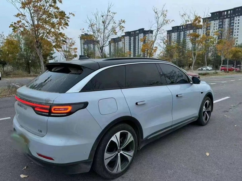 濰坊22年零跑汽車C118