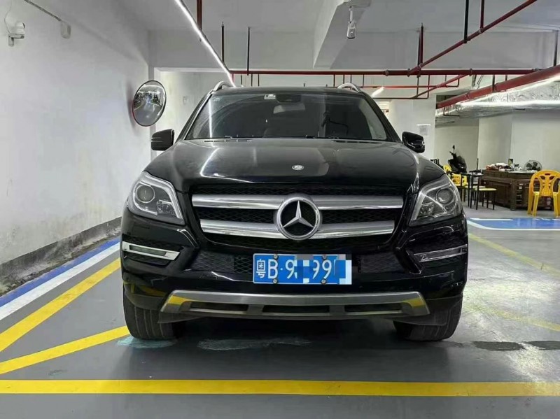 广州16年奔驰GL1