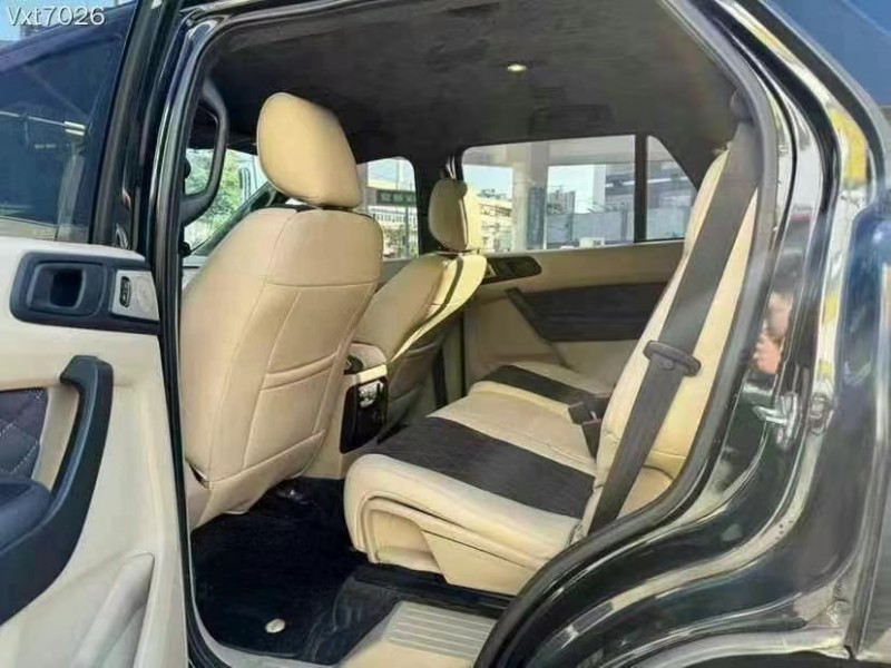 广州19年福特撼路者6