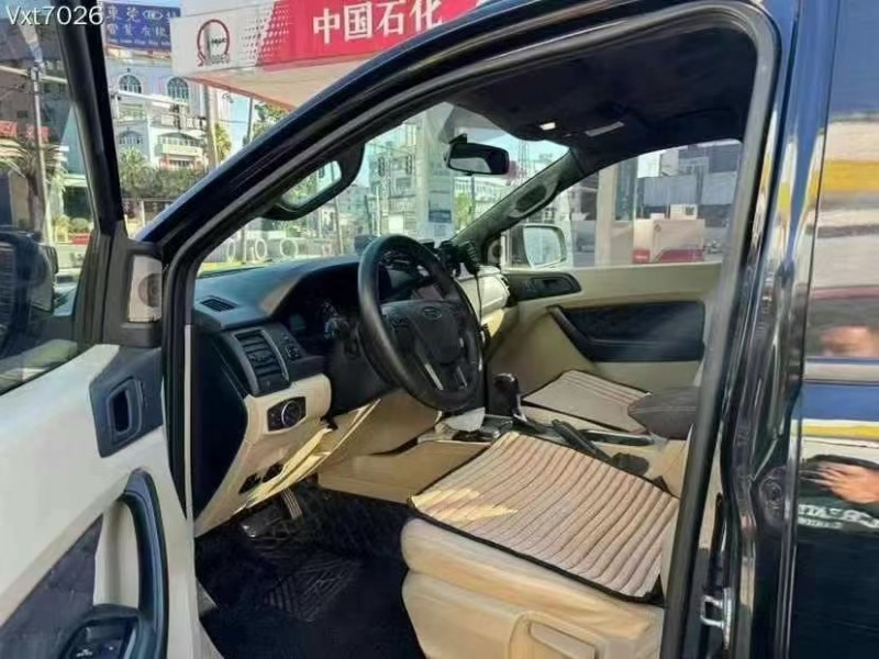 广州19年福特撼路者8