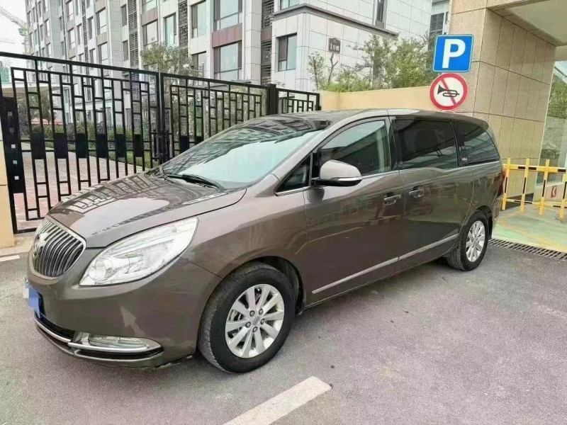 济宁15年别克GL83