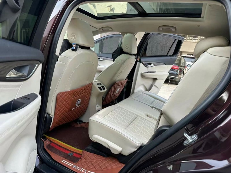 徐州21年别克昂科威8