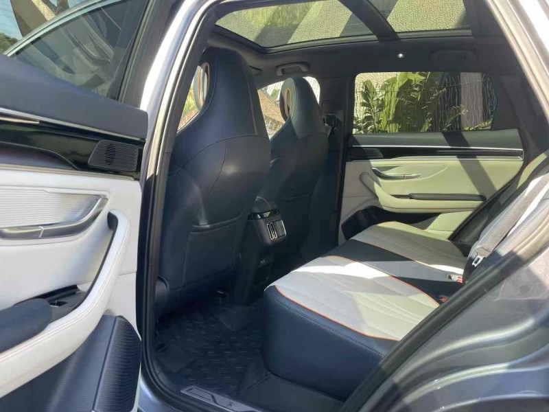 深圳23年比亚迪宋5