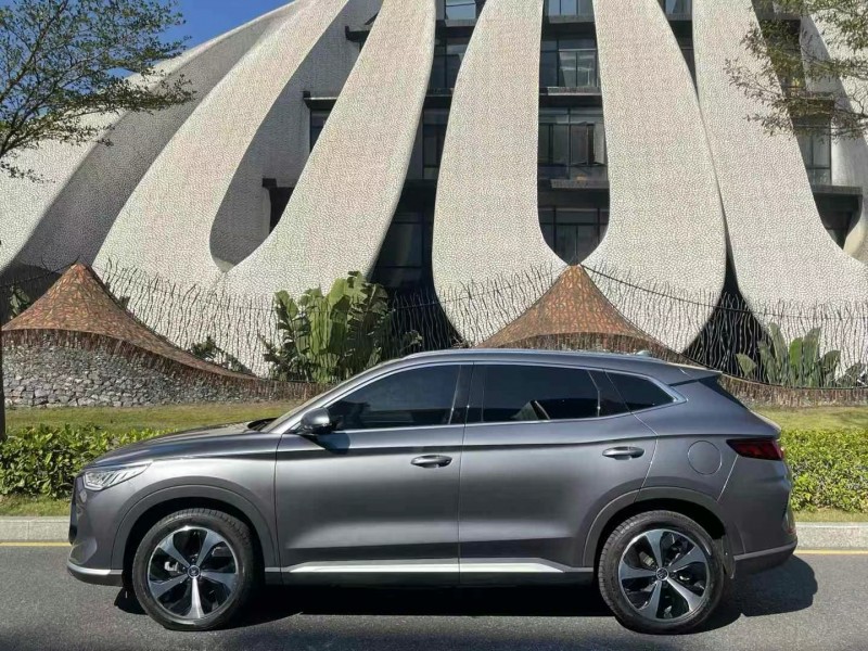 深圳23年比亚迪宋7