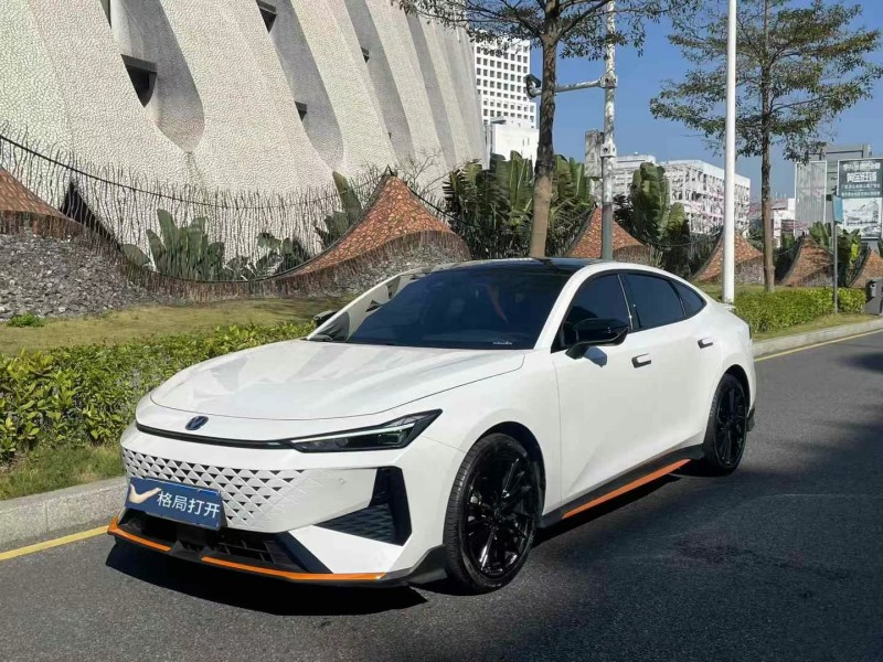 深圳24年长安汽车UNI-V3