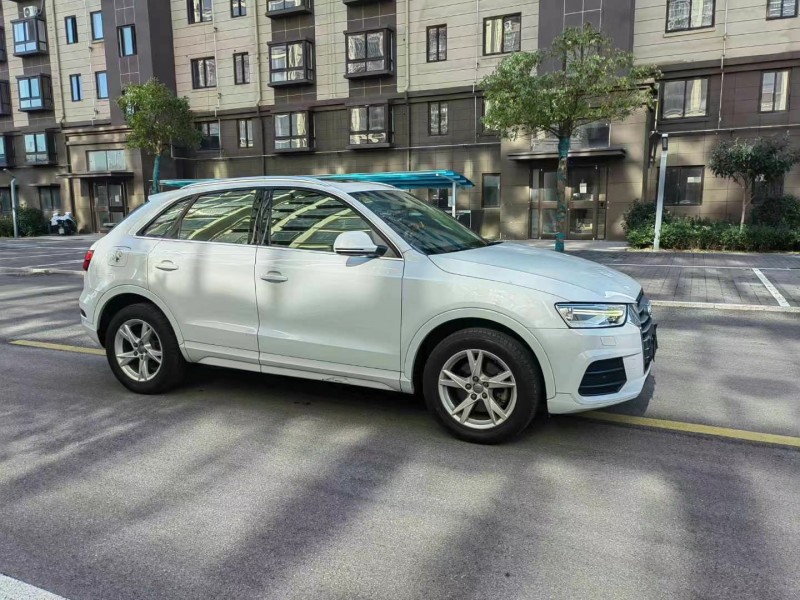 徐州16年奥迪Q33