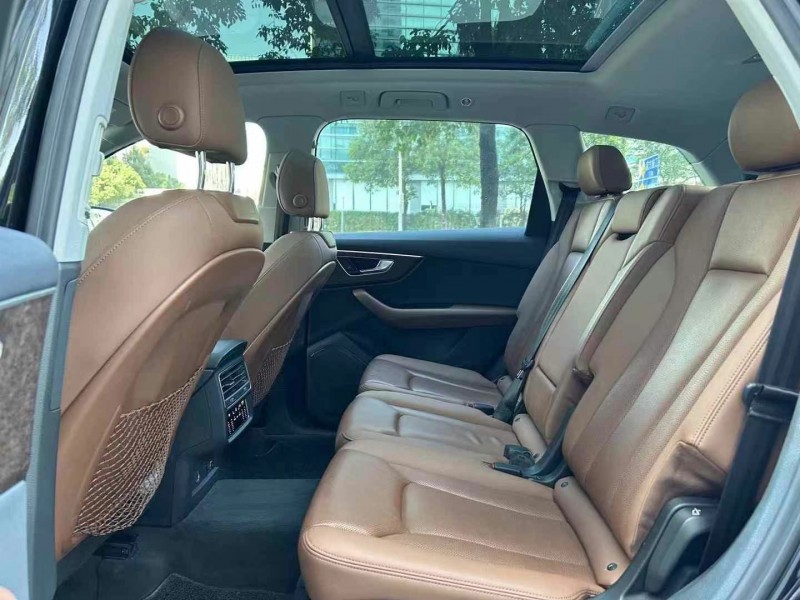 深圳21年奥迪Q73