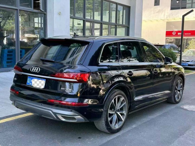 深圳21年奥迪Q75