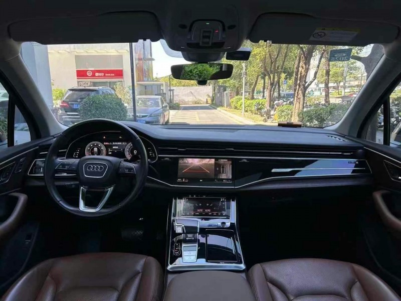 深圳21年奥迪Q76