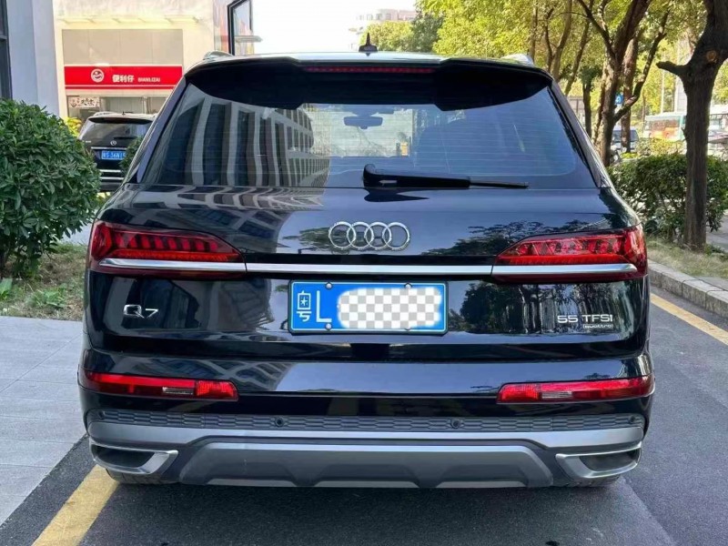 深圳21年奥迪Q79