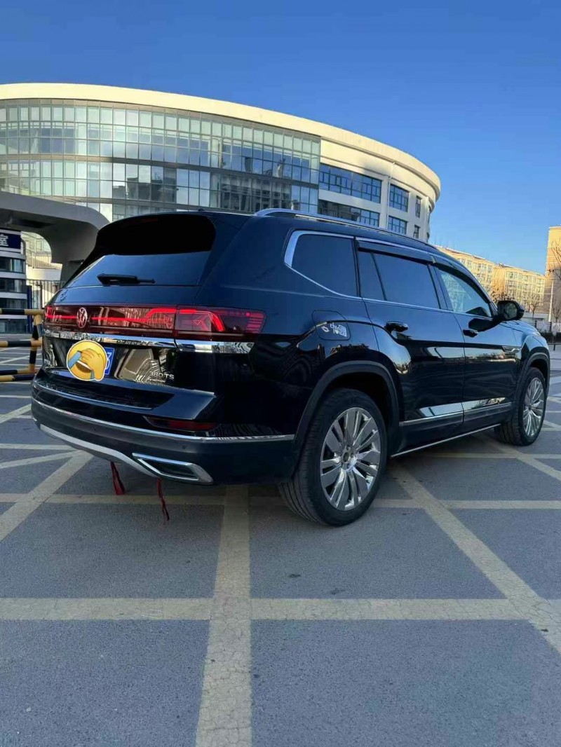 保定22年大众途昂8