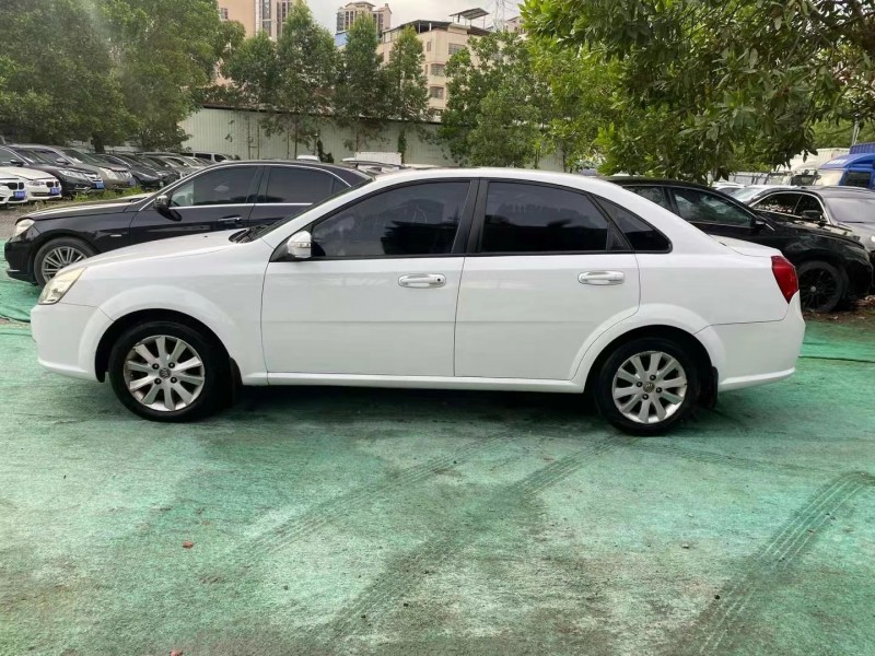 广州10年别克凯越4