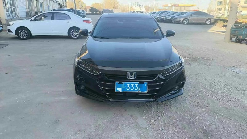 菏泽23年本田雅阁1