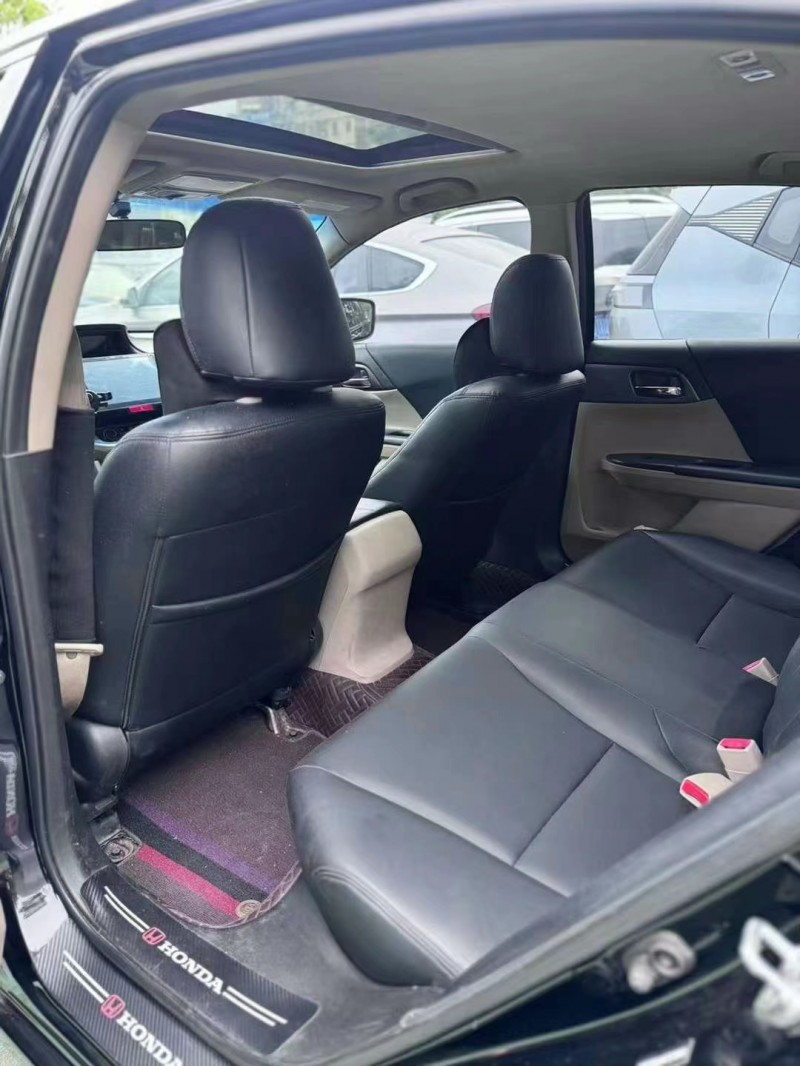 广州16年本田雅阁6