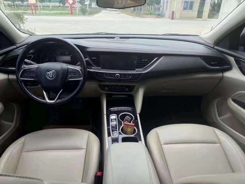 菏泽21年别克君威5