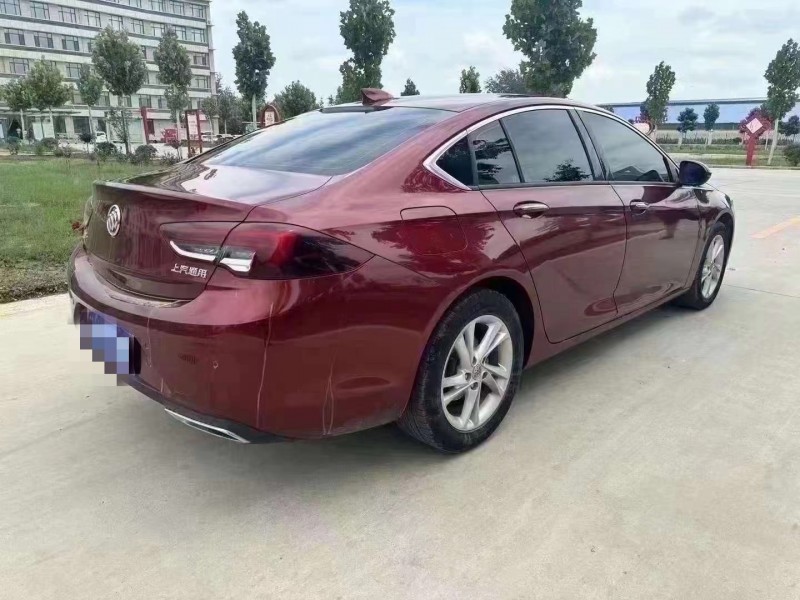 菏泽21年别克君威8