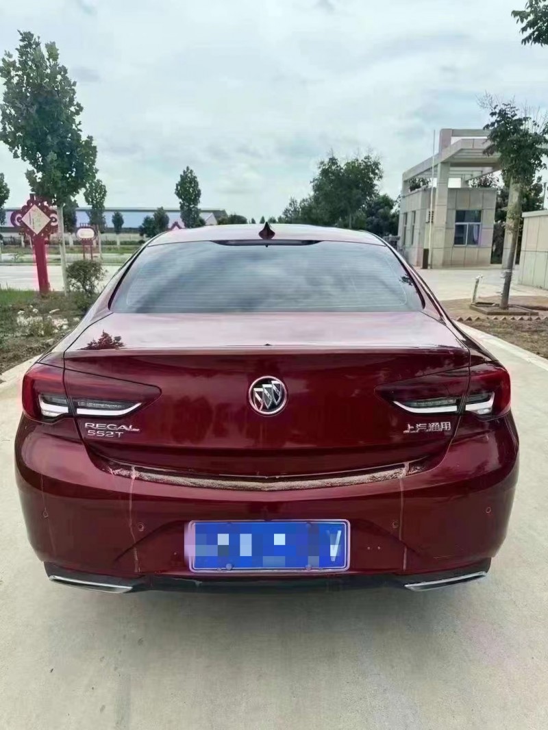 菏泽21年别克君威9