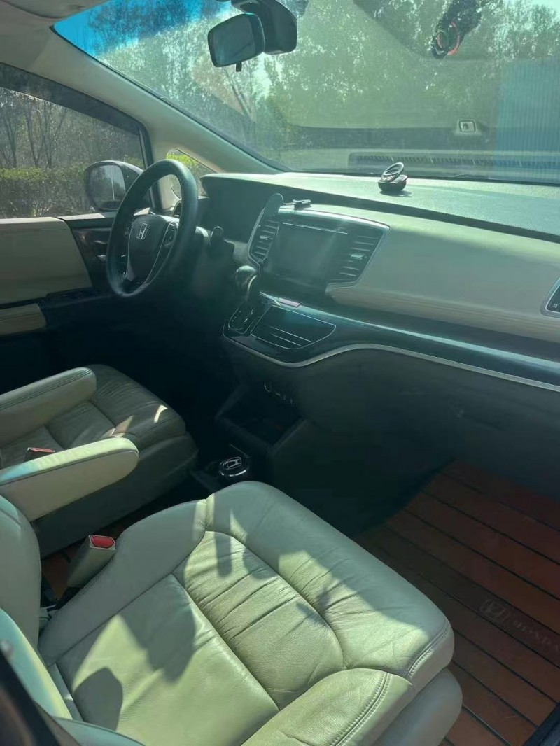 青岛18年本田奥德赛3