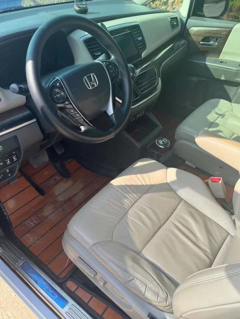 青岛18年本田奥德赛6