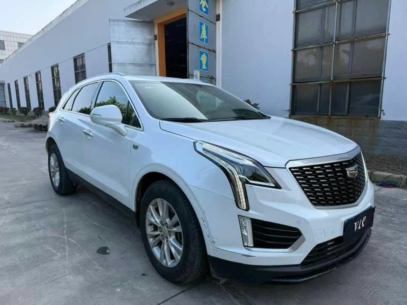 盐城20年凯迪拉克XT53