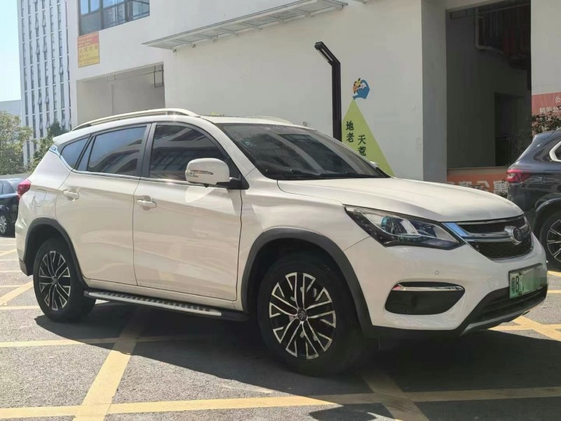 广州18年比亚迪宋2