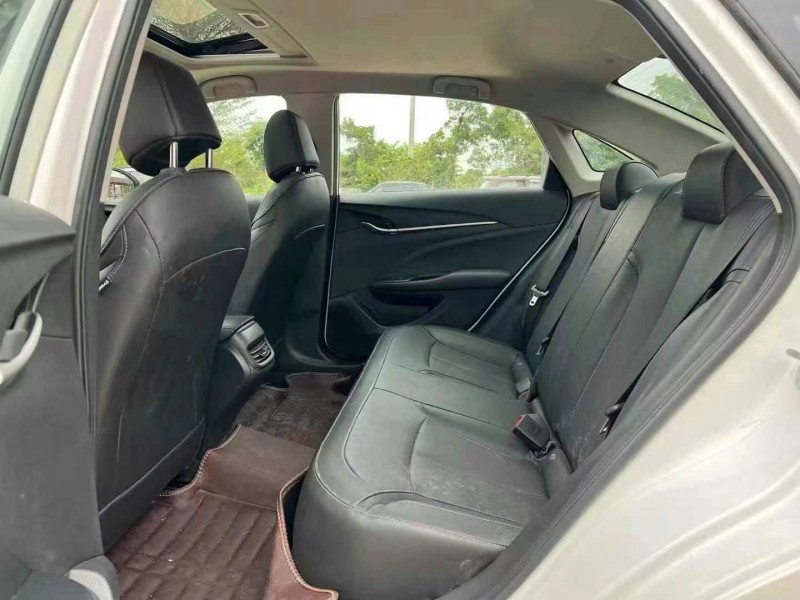 广州21年别克英朗7