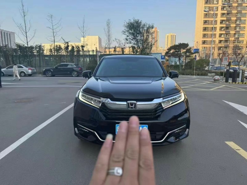 济宁22年本田冠道1