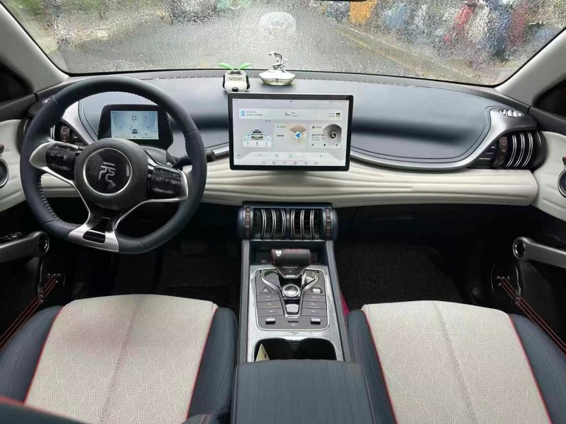 深圳22年比亚迪元7