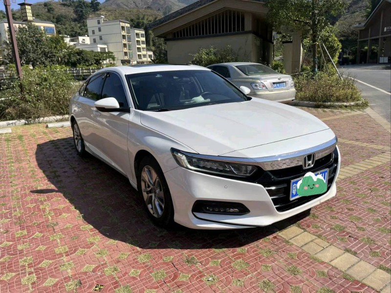 广州18年本田雅阁1