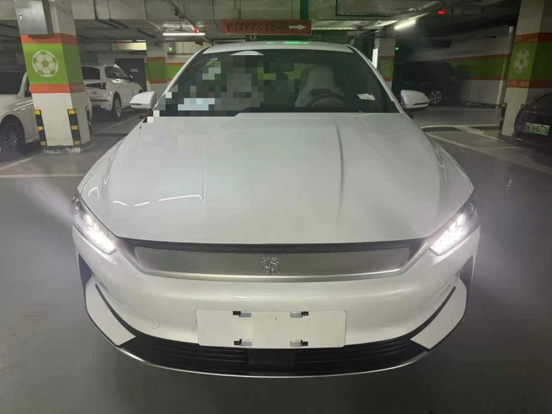 济宁24年比亚迪秦1