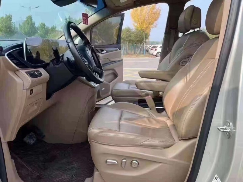 济宁20年别克GL83