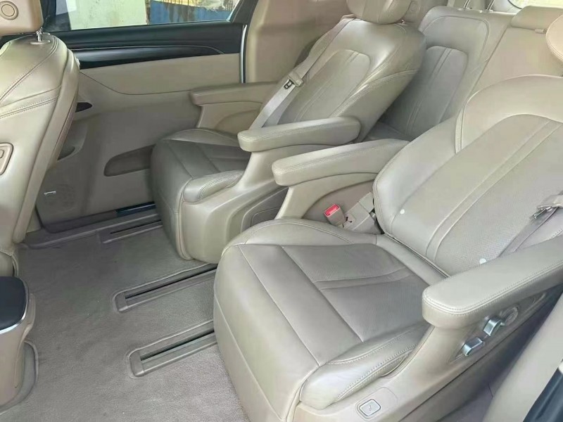 济宁20年别克GL85