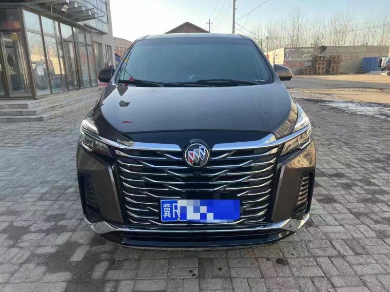 保定23年别克GL81