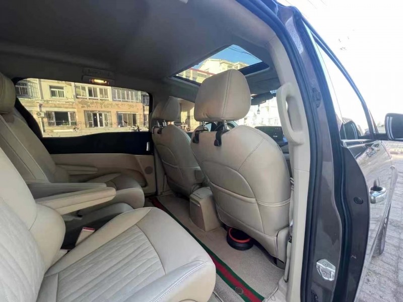 保定23年别克GL87