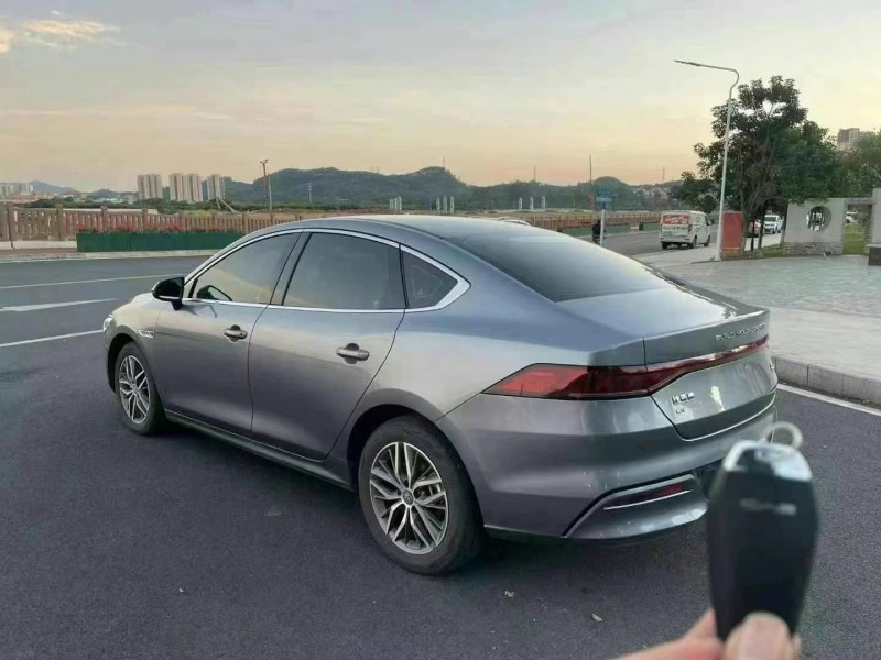 广州24年比亚迪秦7