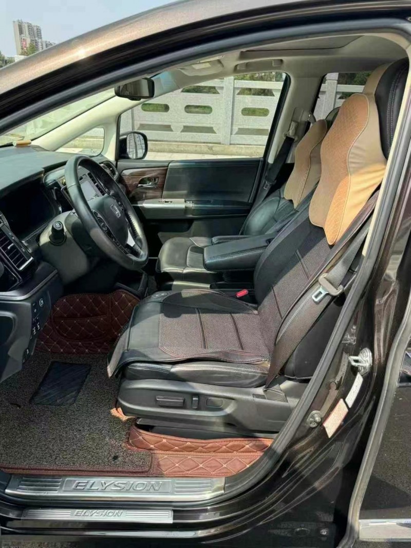 广州18年本田艾力绅5