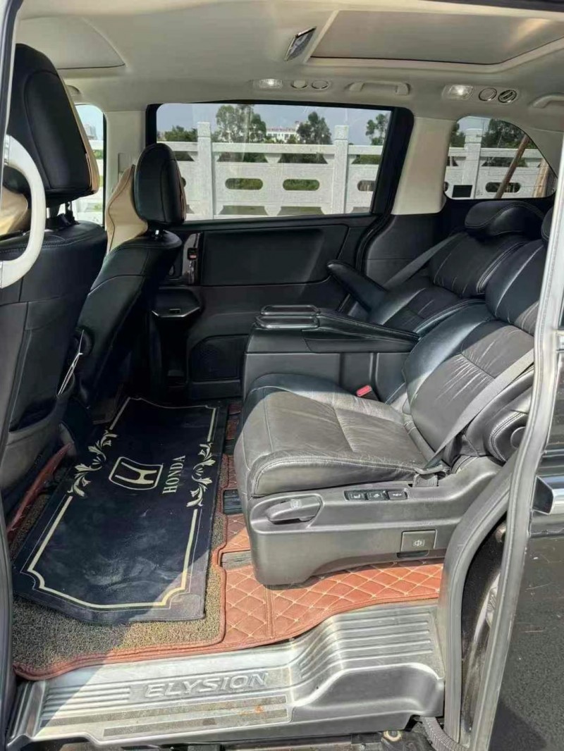 广州18年本田艾力绅8