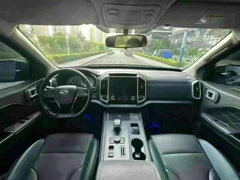 广州23年中兴威狮7